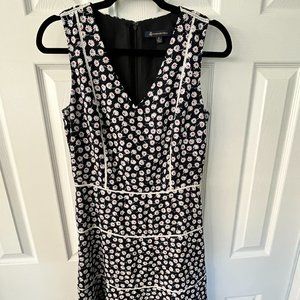Brooks Brothers Daisy Print Dress Size 6